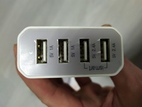 Многопортовое зарядное устройство (выход 4 USB, 5V 7.2A max) белый